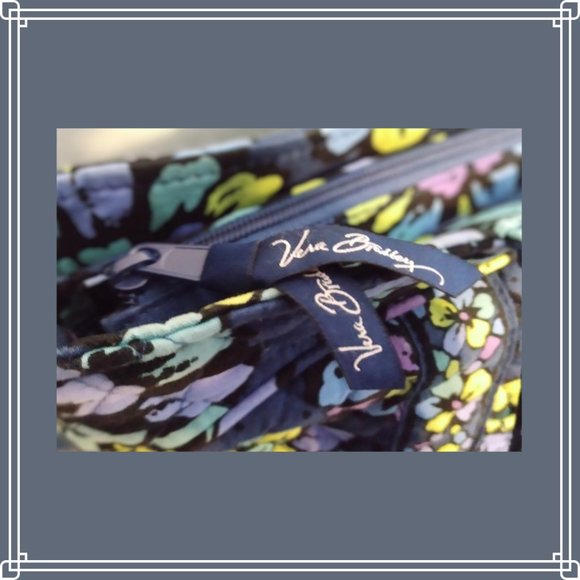 Vera Bradley Small Tote Purse Bag Handbag in Indigo Pop Retired Blue Pattern - Picture 6 of 16